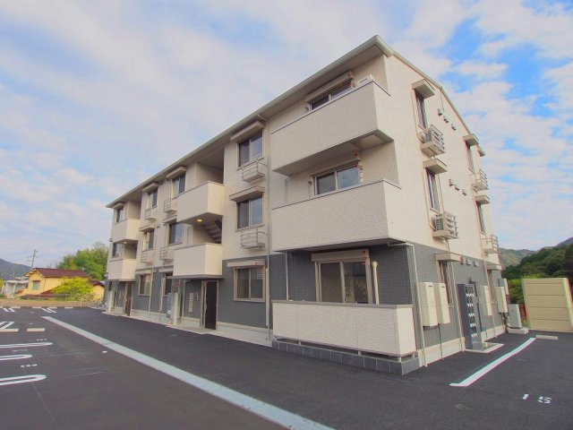 クラウドMRの外観