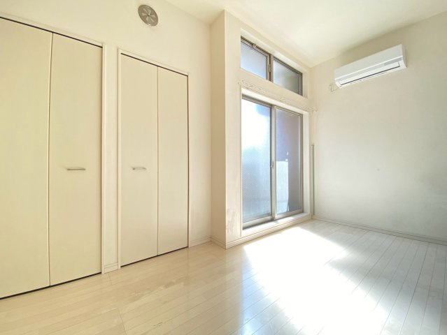 【寝室】