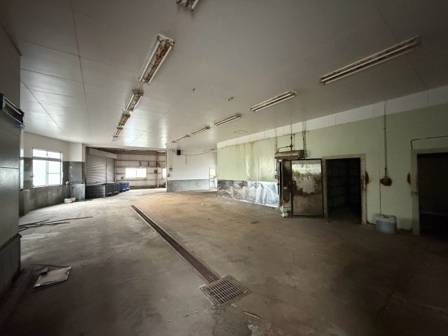 東茨城郡大洗町磯浜町　工場・倉庫＋事務所＋居住スペース！用途多彩な大型事業用物件の内装