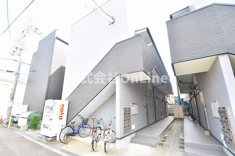 東大阪市森河内西２丁目のアパートの外観