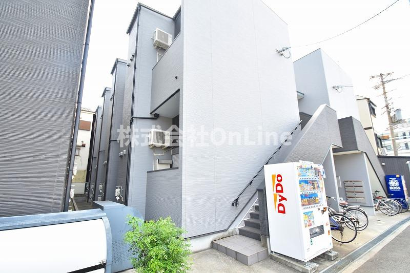 東大阪市森河内西２丁目のアパートの外観