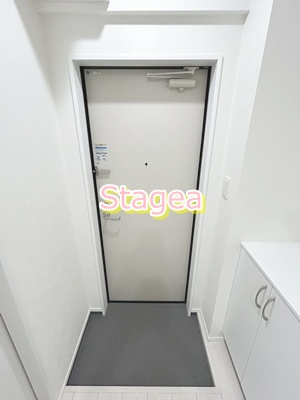 MELLAS武蔵浦和の玄関