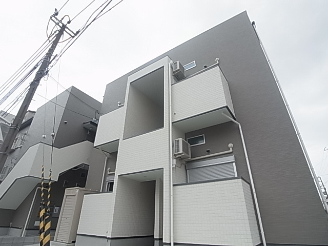 神戸市兵庫区切戸町のアパートの外観