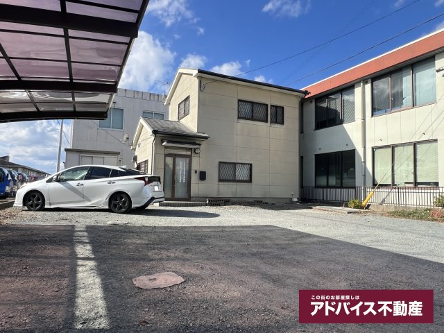 柳川市大和町鷹ノ尾の事務所