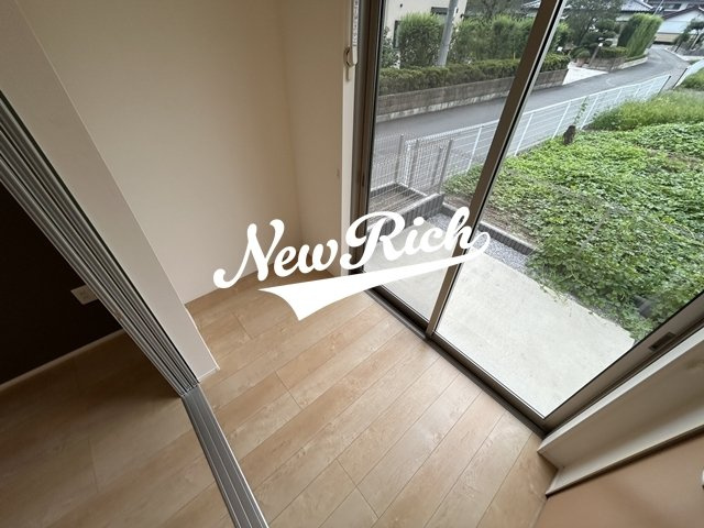 伊勢崎市田中町のアパートのバルコニー