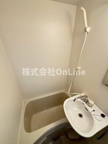 コボックスの浴室