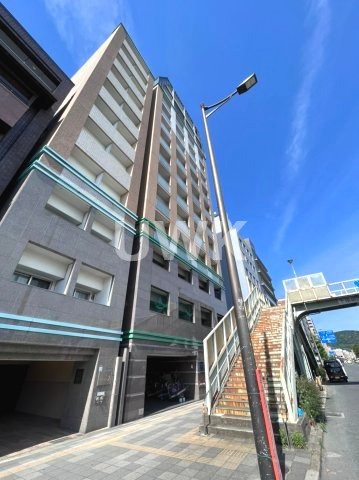 プレサンスNEO京都烏丸の外観