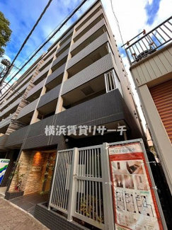 | ＨＹ’ｓ　ＹＯＫＯＨＡＭＡ　ＬＩＧＡＲＥ