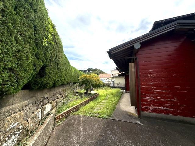 海まで3分！小学校徒歩圏内　建築条件なし