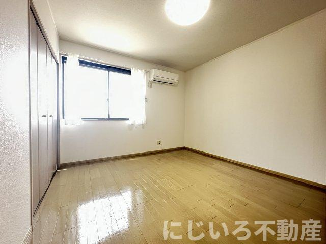 エスパシオ那賀川Bの居間・リビング