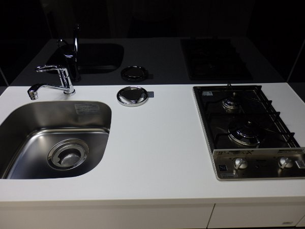 新品家具付きマンション百人町12(KaGood東京)のキッチン
