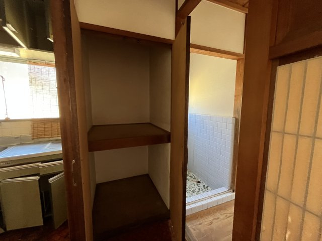 中古住宅　鏡島精華1丁目の収納|2階
