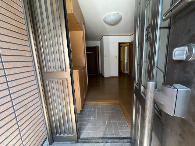 中古住宅　鏡島精華1丁目の玄関|1階