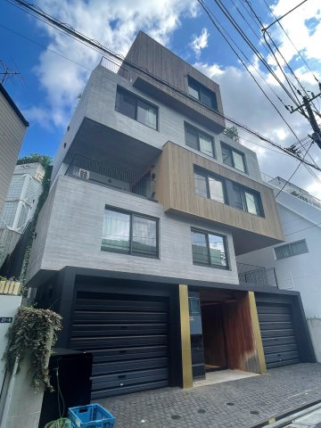 LEGALAND表参道の外観