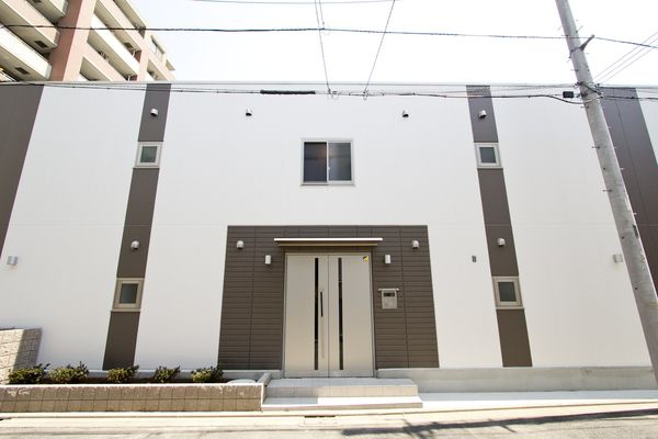 アイリス四つ木の外観