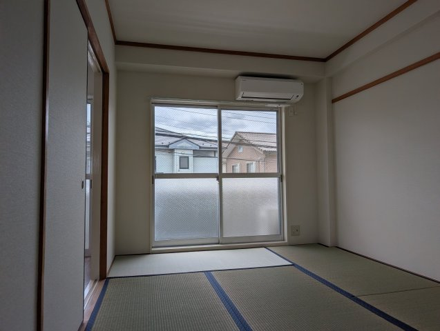 メゾンサンフェリーチェの和室