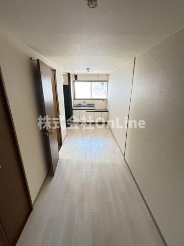 稲田大発マンションの内装