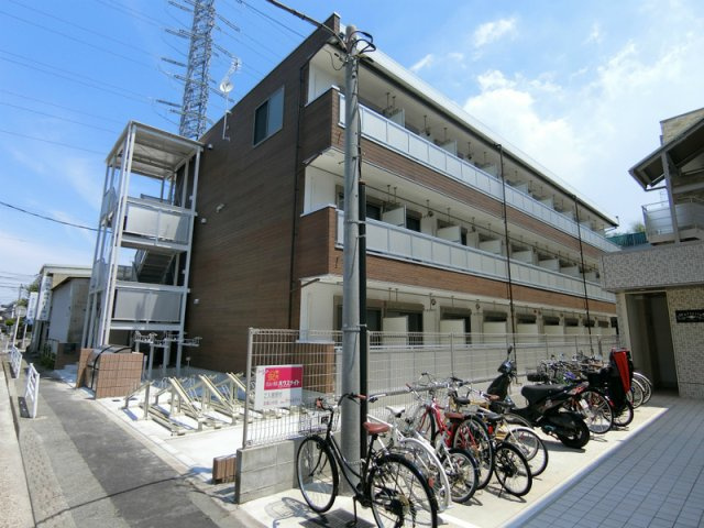 リブリ・リヴェール樽町の外観