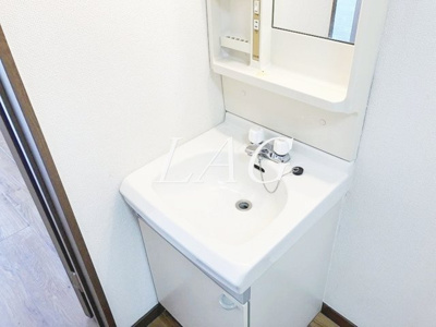 【洗面所】 | ラークヒルズ | 独立洗面台です。