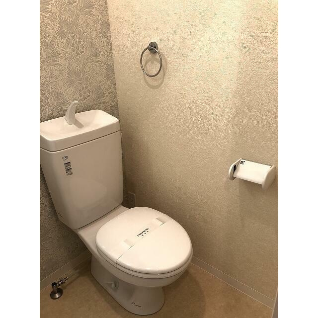 セレーノ金沢八景のトイレ|風呂・トイレ別