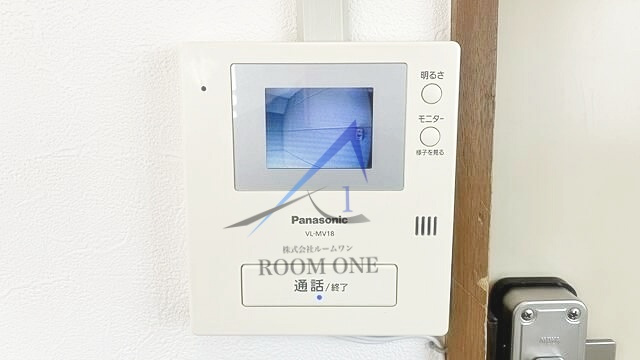 パールハイツのセキュリティ|モニター付きインターホンです。