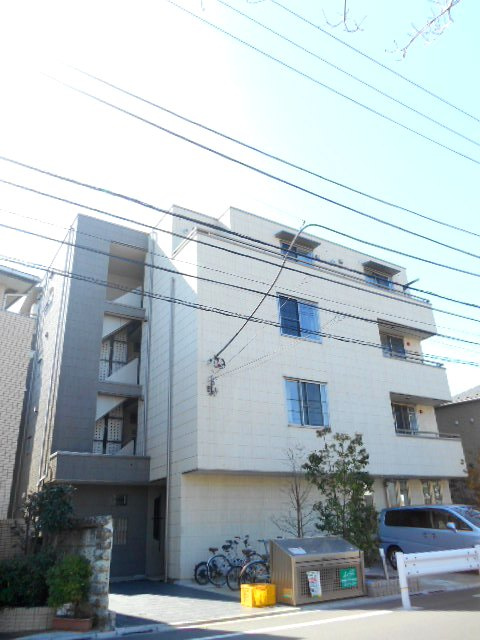 Ａｕｒａ Ｍａｉｓｏｎ