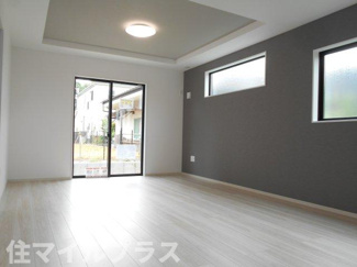 【居間・リビング】 | 郡山市大槻町針生金畑新築一戸建て2棟 | ゆったりとしたリビングです