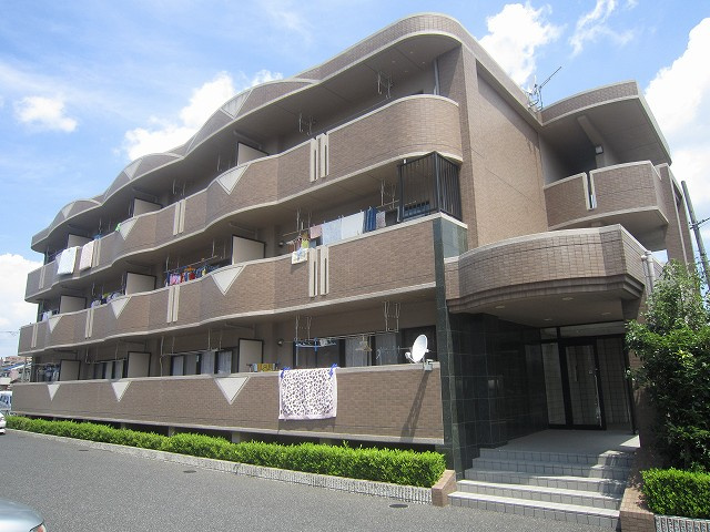 セルフィ・Ｔのエントランス
