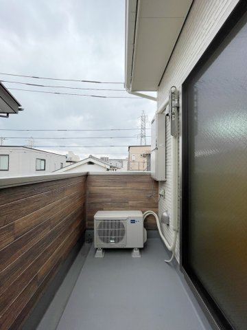 グリーンスカイ蕨のバルコニー|301号室の写真です。