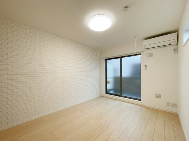 グリーンスカイ蕨の居間・リビング|301号室の写真です。