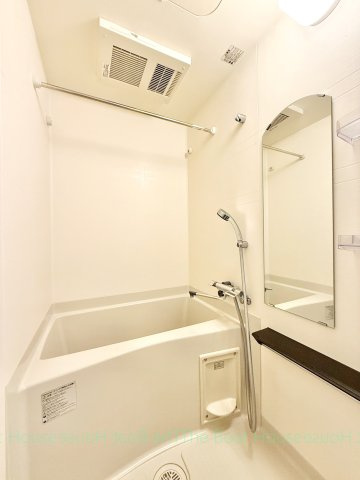 プレサンス広小路通　葵の浴室