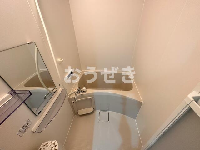 セレーノ上大岡の浴室
