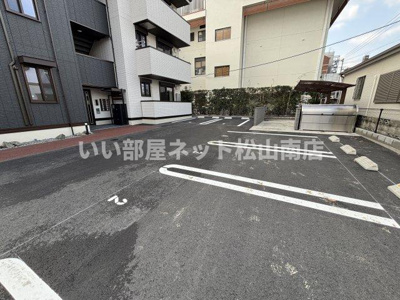 【駐車場】 | グレイス北持田