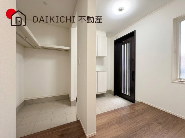 【玄関】 | 行田市持田　中古戸建
