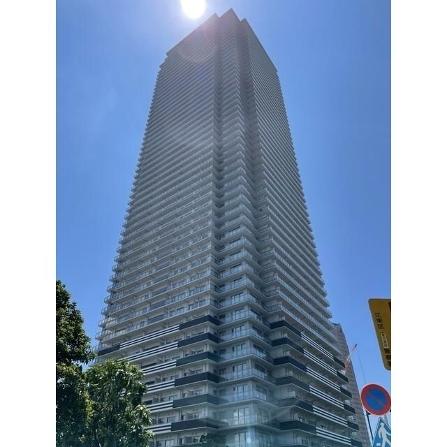 Ｗ　Ｃｏｍｆｏｒｔ　　Ｔｏｗｅｒｓ　　ＥＡＳＴの外観