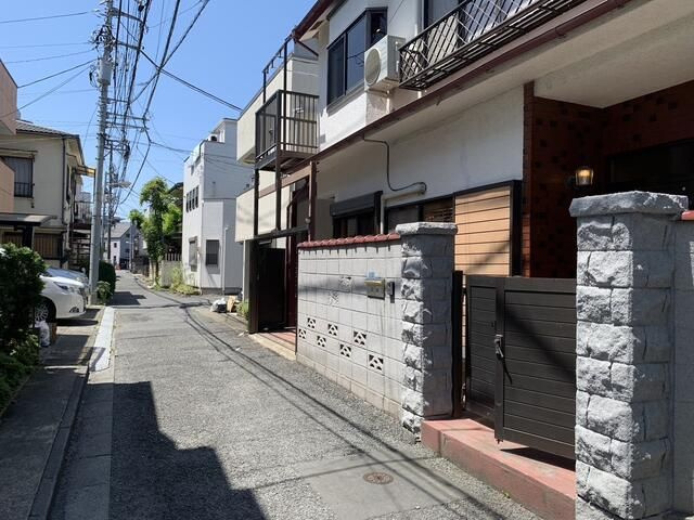 無垢の家のエントランス