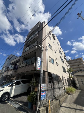 サンヨリカ森本の外観