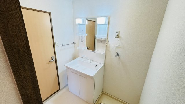 セジュールエストワールの洗面所