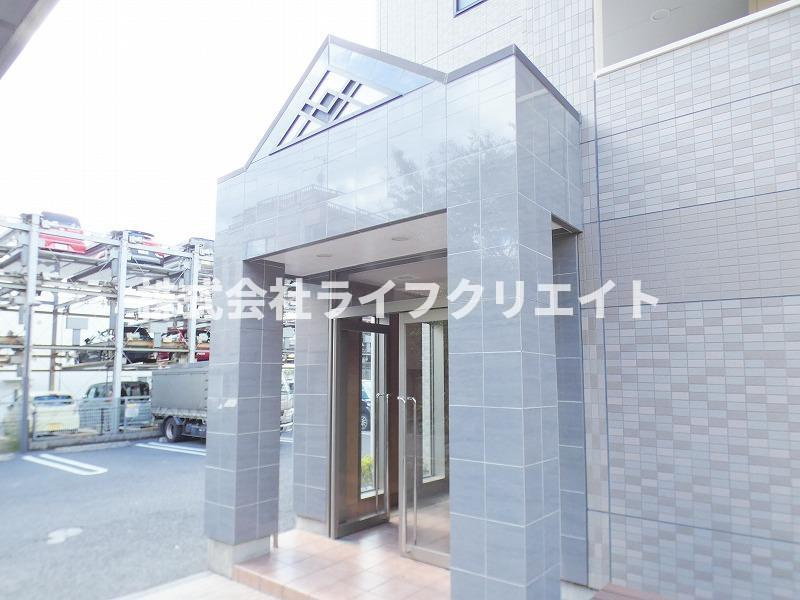 エトワール大和田のエントランス