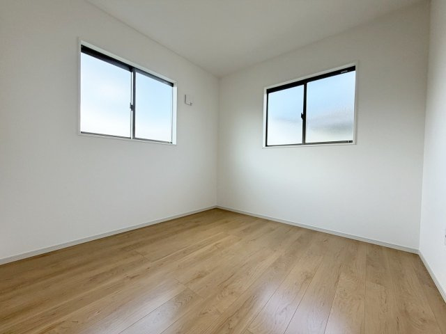 花園大藪町の洋室|ローンのご相談も承ります！（R8.8撮影）