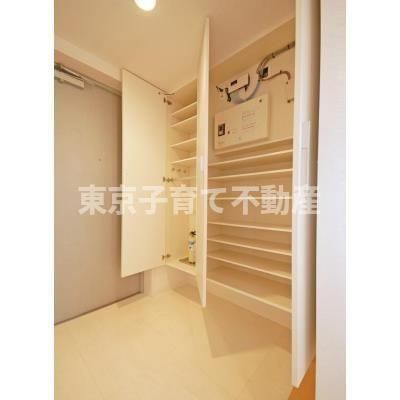 パークアクシス大塚の玄関