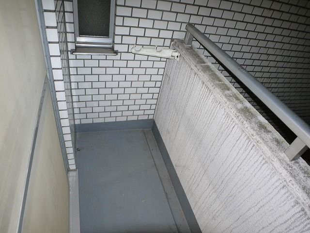 グローリア初穂高田馬場のバルコニー