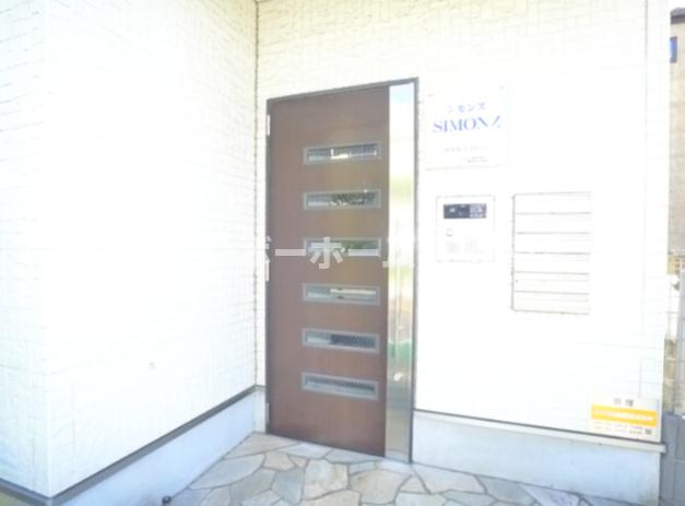 シモンズのエントランス