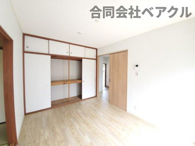 【寝室】 | ハイツ紫峯 | 寝室にいかがでしょうか