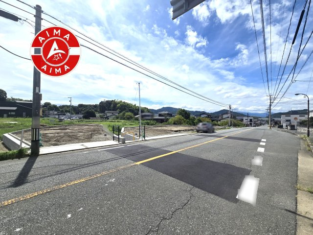 糟屋郡宇美町神武原1丁目第2-3棟（1号棟）の前面道路含む現地写真|見学の時間などお気軽にお問い合わせ下さい。