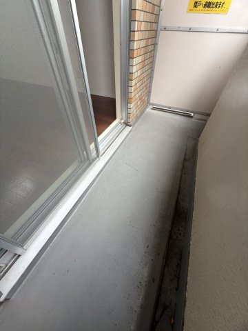 横浜市中区山下町の賃貸マンションのバルコニー