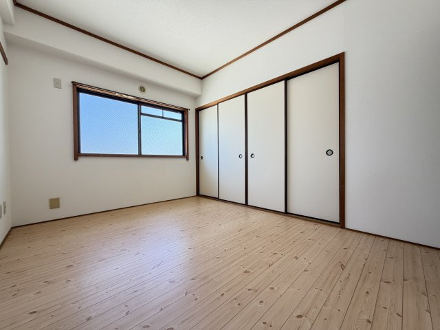 ドムール帝塚山南の和室