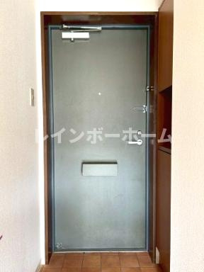 シュテルン和光の玄関