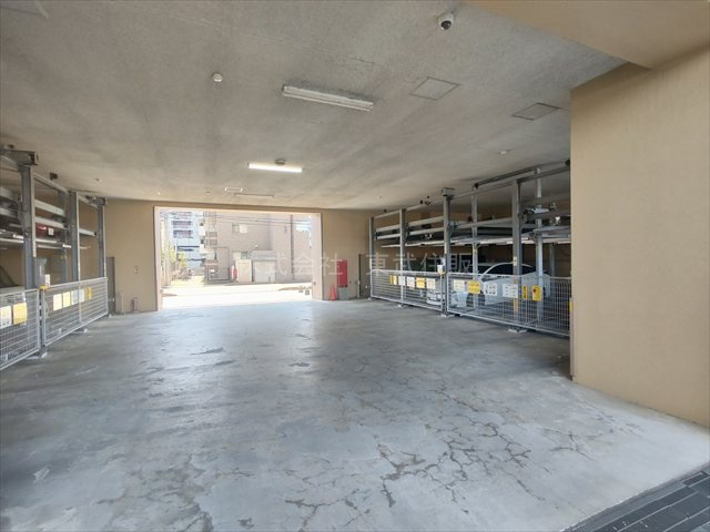 【駐車場】の画像