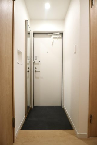 ADC鳥栖エクラの玄関|シューズボックス付きの玄関です★